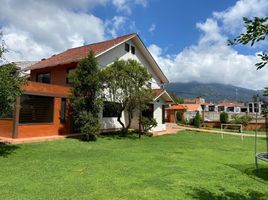 4 Bedroom House for sale in Azuay, Cuenca, Cuenca, Azuay