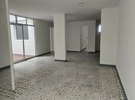 5 Habitación Villa en venta en Parque de los Pies Descalzos, Medellín, Medellín