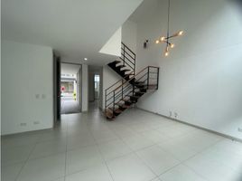 3 Bedroom Villa for sale in Bare Foot Park (Parque de los Pies Descalzos), Medellin, Medellin