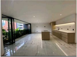 3 Bedroom Apartment for sale in Bare Foot Park (Parque de los Pies Descalzos), Medellin, Medellin