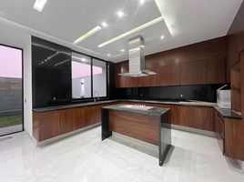 5 Habitación Casa en venta en Zapopan, Jalisco, Zapopan