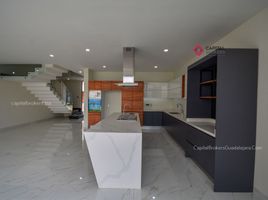 Condominium 4 chambre à vendre à Zapopan, Jalisco, Zapopan