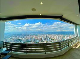 5 Bedroom Apartment for sale in Cathedral of the Holy Family, Bucaramanga, Bucaramanga