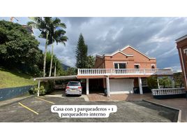 4 Habitación Villa en venta en Parque de los Pies Descalzos, Medellín, Medellín