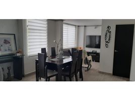 4 Habitación Apartamento en venta en Parque de los Pies Descalzos, Medellín, Medellín