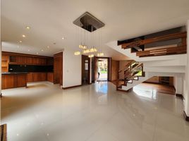 4 Habitación Villa en venta en Chia, Cundinamarca, Chia