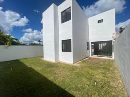 Maison 4 chambre à vendre à Yaxkukul, Yucatan, Yaxkukul