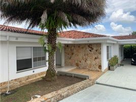 3 Habitación Casa en venta en Cali, Valle Del Cauca, Cali