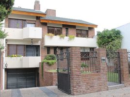 4 Habitación Casa en alquiler en Morón, Buenos Aires, Morón