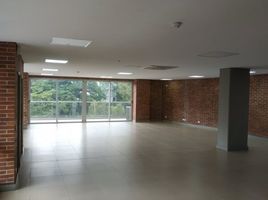 153 SqM Office for rent in Centro Comercial Unicentro Medellin, Medellin, Medellin