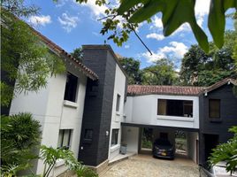 4 Bedroom Villa for sale in Envigado, Antioquia, Envigado