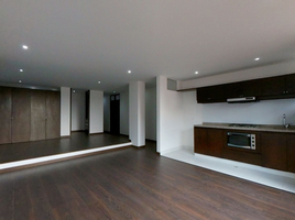 1 Habitación Apartamento en venta en Centro Comercial La Querencia, Bogotá, Bogotá