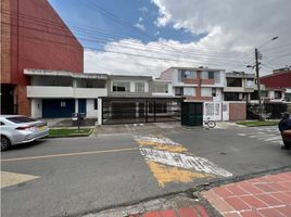 4 Bedroom House for sale in Bogota, Cundinamarca, Bogota