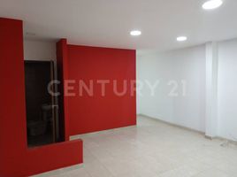 25 m² Office for rent in Lago Calima, Cali, Cali