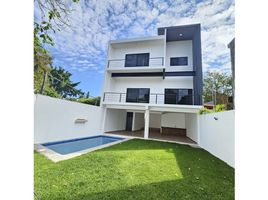 4 Bedroom House for sale in Cuernavaca, Morelos, Cuernavaca