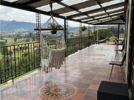 6 Bedroom House for sale in La Calera, Cundinamarca, La Calera