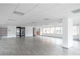 316 m² Office for rent in Colombia, Bogotá, Cundinamarca, Colombia