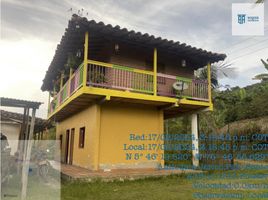 4 Habitación Villa en venta en Parque de los Pies Descalzos, Medellín, Medellín