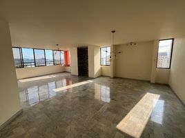 4 Bedroom Apartment for sale in Risaralda, Dosquebradas, Risaralda