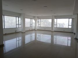 100 m² Office for rent in Mina De Sal De Nemocón, Bogotá, Bogotá