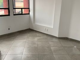 110 SqM Office for rent in Cuajimalpa De Morelos, Mexico City, Cuajimalpa De Morelos