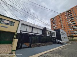 355 SqM Office for rent in Colombia, Bogota, Cundinamarca, Colombia