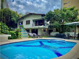 8 Bedroom House for rent in Bare Foot Park (Parque de los Pies Descalzos), Medellin, Medellin