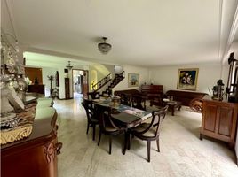 5 Habitación Villa en venta en Parque de los Pies Descalzos, Medellín, Medellín