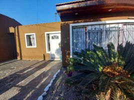 2 Bedroom House for sale in Quilmes, Buenos Aires, Quilmes