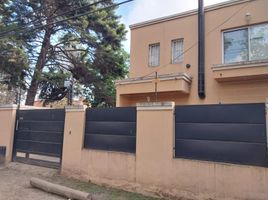 3 Bedroom House for sale in Moron, Buenos Aires, Moron