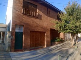 3 Bedroom House for sale in General Sarmiento, Buenos Aires, General Sarmiento