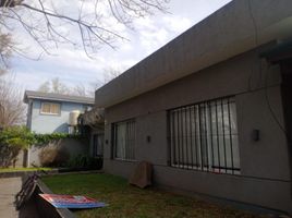 4 Bedroom House for sale in General Sarmiento, Buenos Aires, General Sarmiento