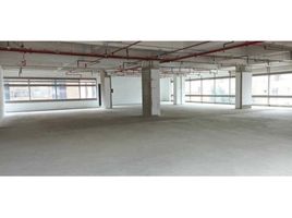 758 m² Office for rent in Bogotá, Cundinamarca, Bogotá