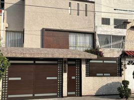 Maison 5 chambre à vendre à Coyoacan, Mexico City, Coyoacan