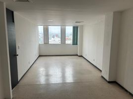 96 SqM Office for rent in Azcapotzalco, Mexico City, Azcapotzalco