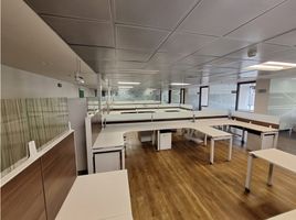 2,288 SqM Office for rent in Colombia, Bogota, Cundinamarca, Colombia