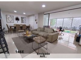 5 Habitación Villa en venta en Envigado, Antioquia, Envigado