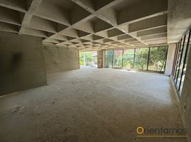 90 m² Office for rent in Parque de los Pies Descalzos, Medellín, Medellín