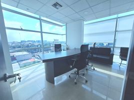 155.42 m² Office for rent in Aeropuerto Internacional José Joaquín De Olmedo, Guayaquil, Guayaquil