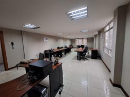 74 m² Office for sale in Ecuador, Guayaquil, Guayaquil, Guayas, Ecuador