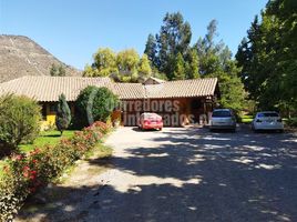 6 Bedroom House for sale in Pirque, Cordillera, Pirque