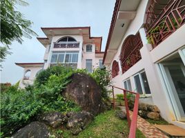 9 Bedroom House for sale in Sora, Chame, Sora