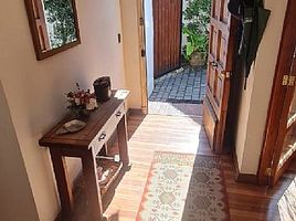 4 Bedroom House for sale in Santiago, San Jode De Maipo, Cordillera, Santiago