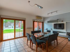 Villa 3 chambre à vendre à Rosario, Santa Fe, Rosario