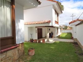 3 Bedroom Villa for sale in Templo Bogotá Colombia, Bogota, Bogota