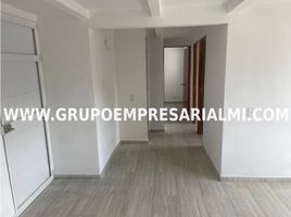 3 Habitación Apartamento en venta en Metro de Medellín, Bello, Bello