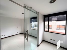 73 SqM Office for sale in Colombia, Bogota, Cundinamarca, Colombia