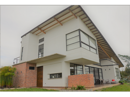 4 Habitación Casa en venta en Guarne, Antioquia, Guarne