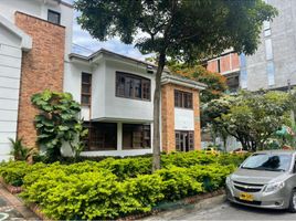 10 Bedroom Villa for rent in Cathedral of the Holy Family, Bucaramanga, Bucaramanga