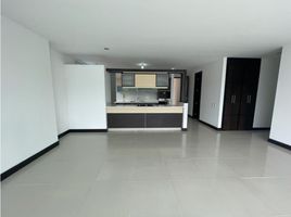 3 Bedroom Apartment for sale in Cali, Valle Del Cauca, Cali